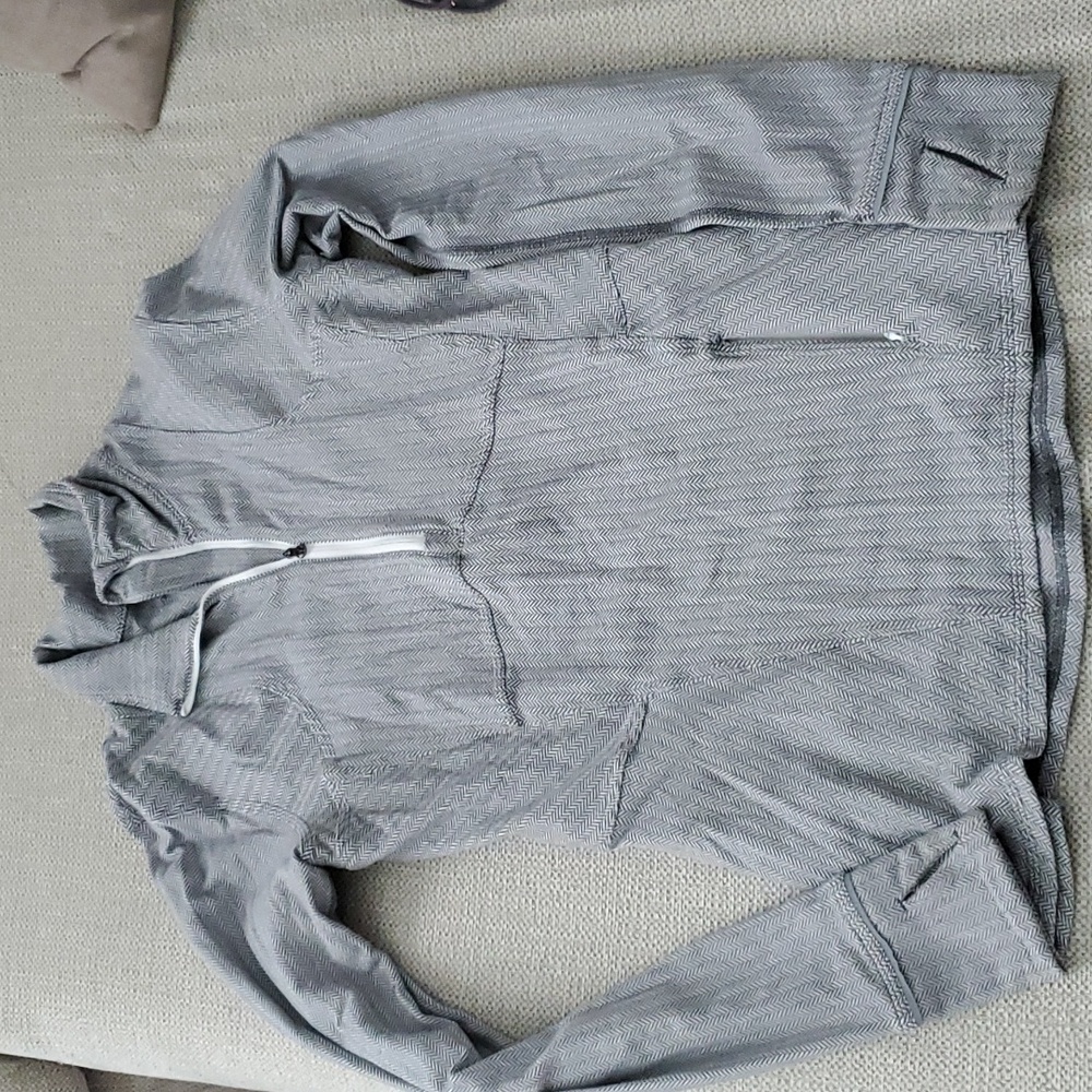 Lululemon long sleeve pull over jacket